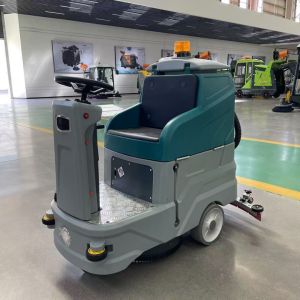 SC770 驾驶式单刷洗地机 770mm 清洗宽度工厂商场物业全自动拖地机 (2)