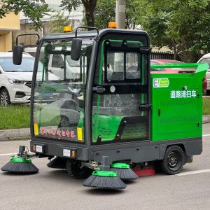 全封闭驾驶式电动扫地车 2350mm 清扫宽度厂区小区道路吸尘清扫车